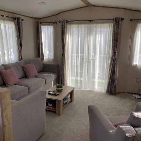 딤처치 Meadows 3 New Beach Holiday Park 아파트 외부 사진